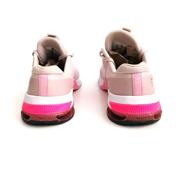 Nike Metcon 8 Barely Rose - DO9327-600 - Picture 5 of 6